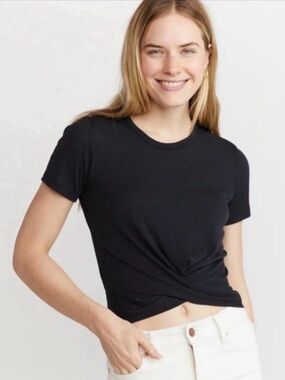 Marine Layer Ribbed Black Twist-Front Crop Tee - Small
